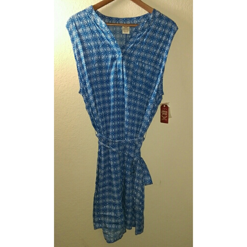 Belted shift dress
