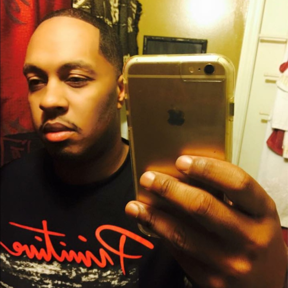 Meet your Posher, Johnny