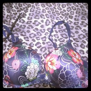Victoria's Secret Plunge Bra FLORAL