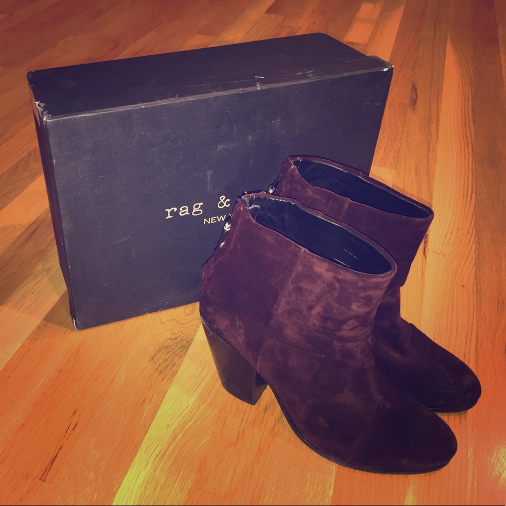 Rag & bone classic Newbury in Burgundy Suede