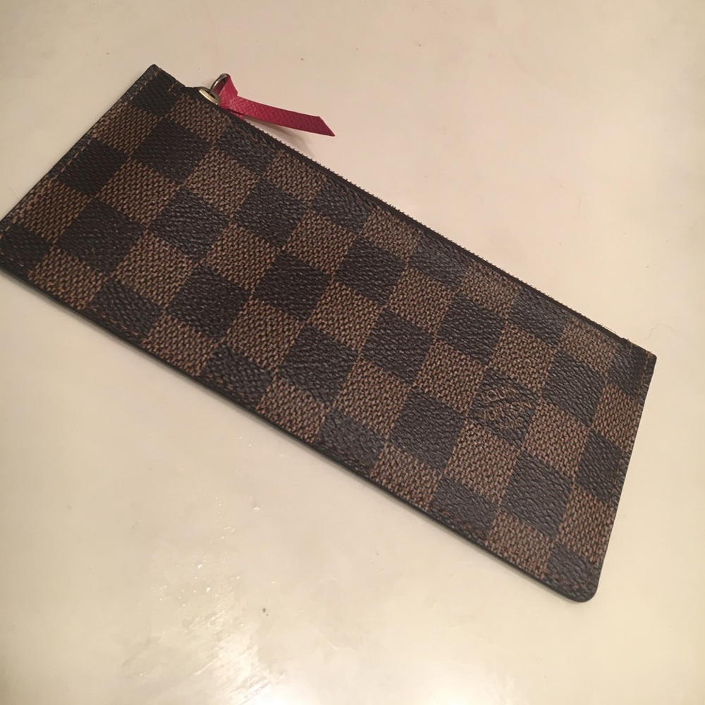 Louis Vuitton pouch BOUGHT ALREADY