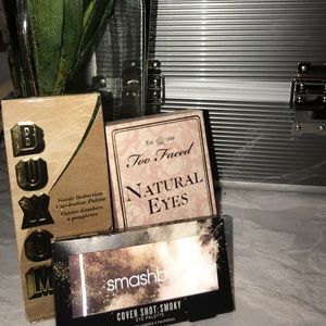 SALE✨ 3 EYESHADOW PALETTES