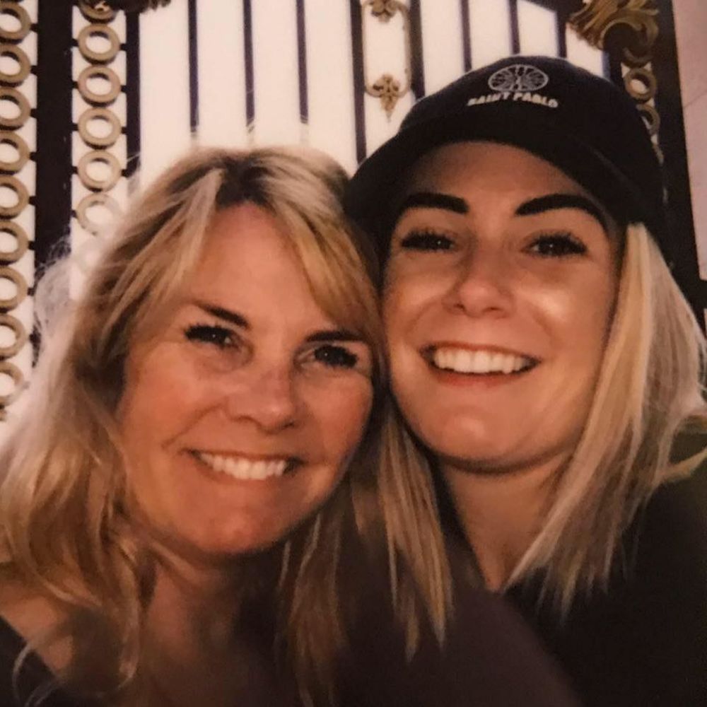 Meet your Posher, Isabel