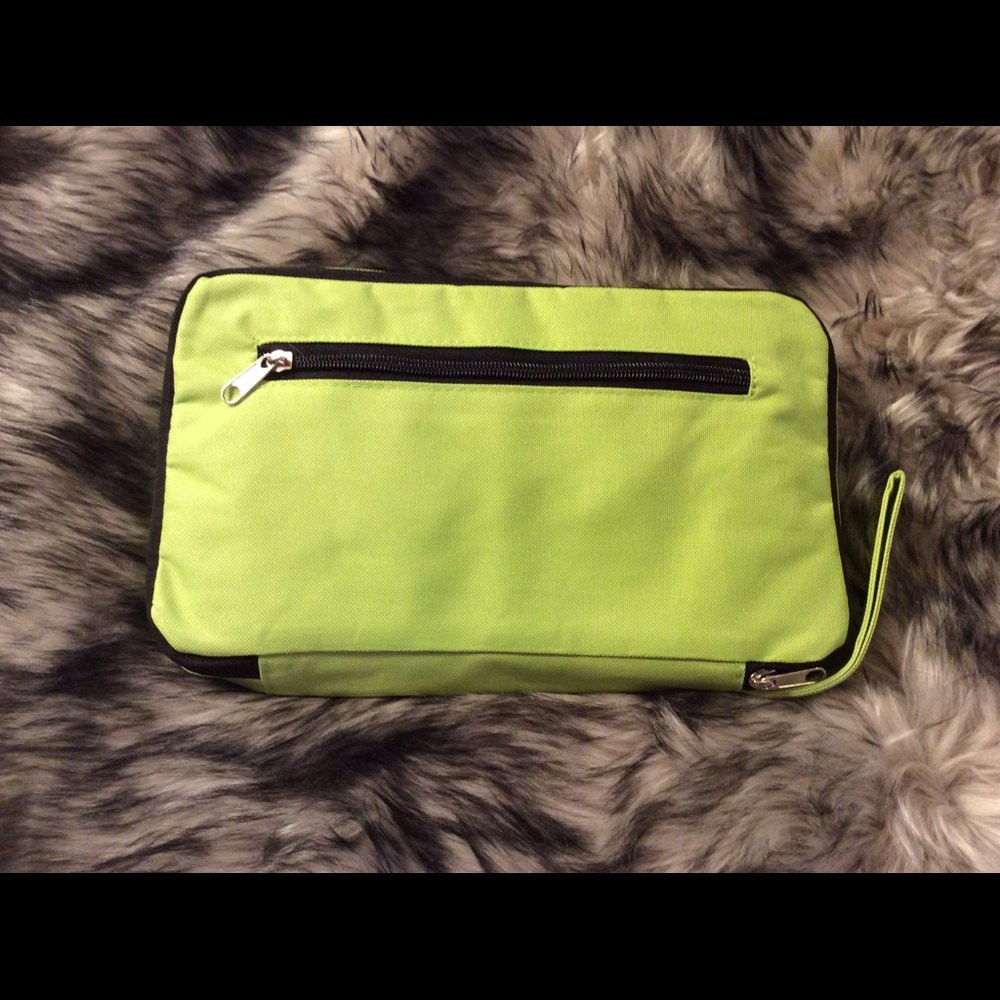 NWT - Rolling Cart - Picture 2 of 8