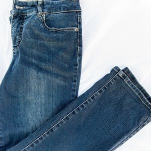 Chico's "So Slimming" Jeans - Short