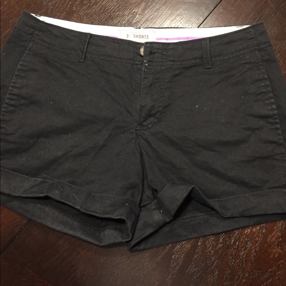 Old Navy 3.5 inch black shorts
