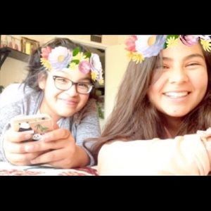 Meet your Posher, Jocelyn🌹💗