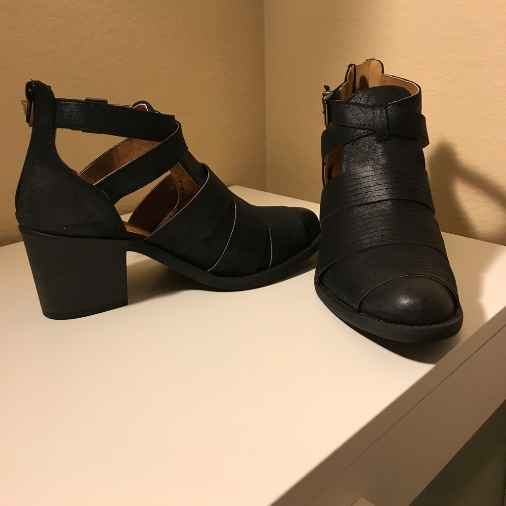 Scrappy Black Booties