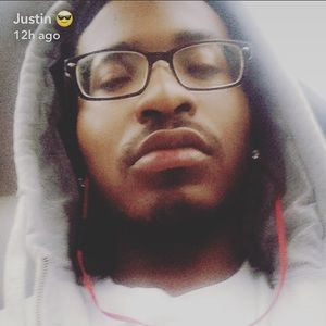 Meet your Posher, Justin