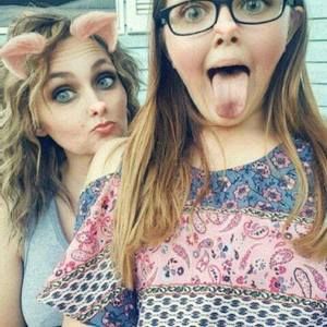 Meet your Posher, Avree