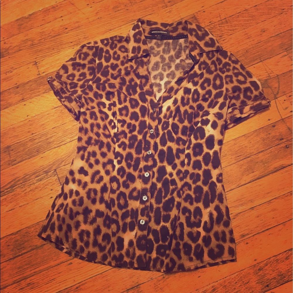 Express button up with collar~ cheetah print