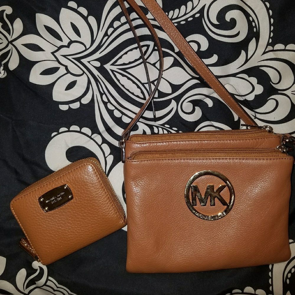 Mk crossbody