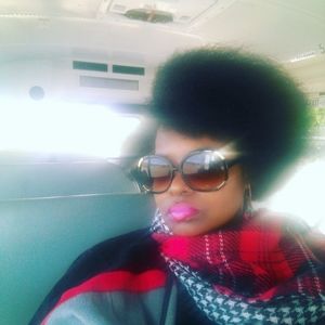 Meet your Posher, Latasha