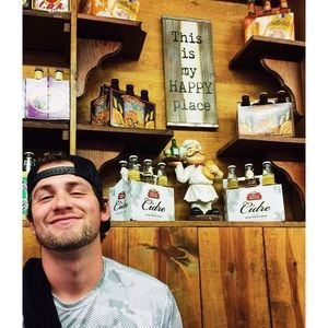 Meet your Posher, Robert