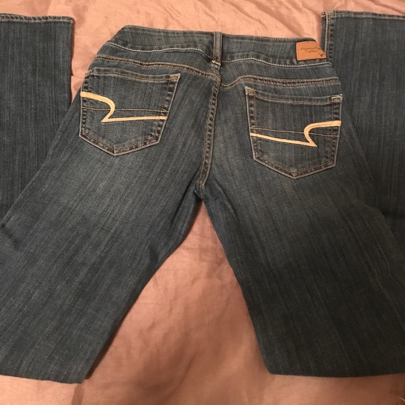 American Eagle Jeans - Picture 2 of 2