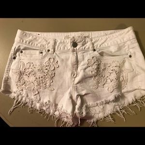 American eagle shorts size 10