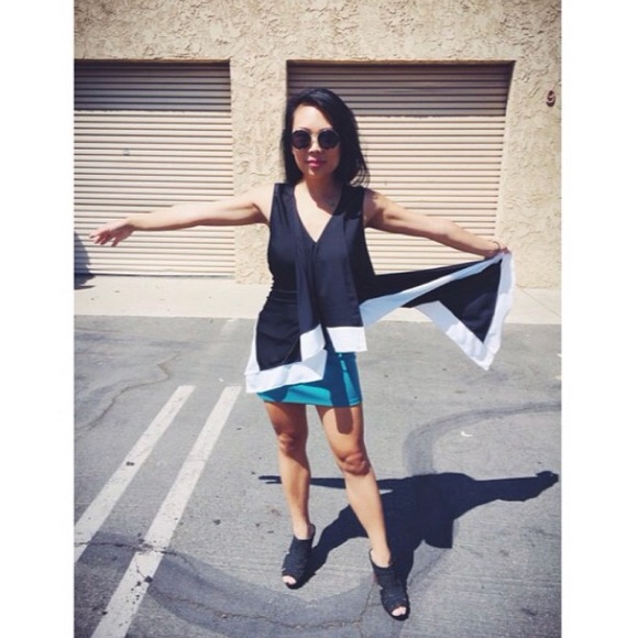 Meet Your Posher, Tiffany! 💕 - Picture 2 of 4