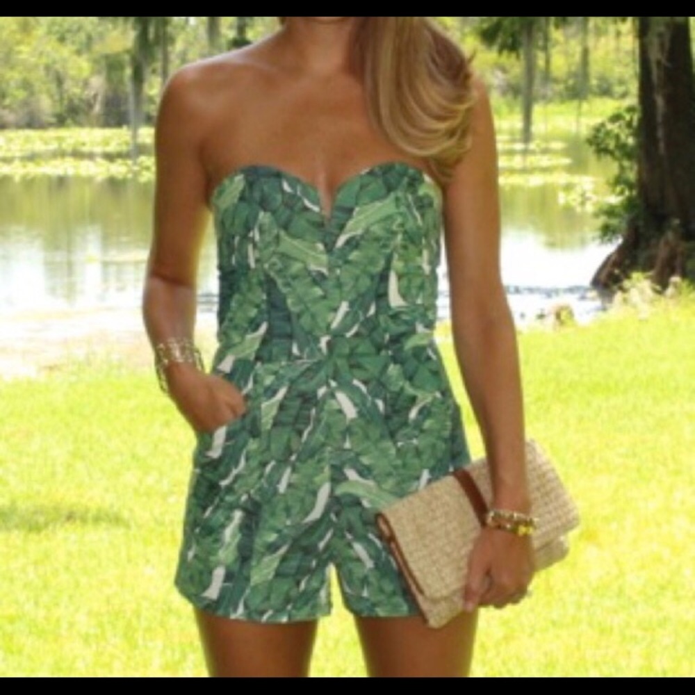 Looking for this H&M romper in a size 6!