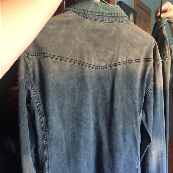 Purplecow button up jean jacket - Picture 3 of 3