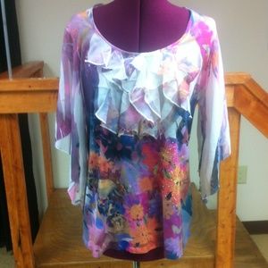 Beautiful Ruffle Top. FINAL PRICE