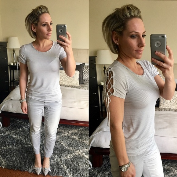 SOLD | laced sleeve top | - Picture 3 of 4