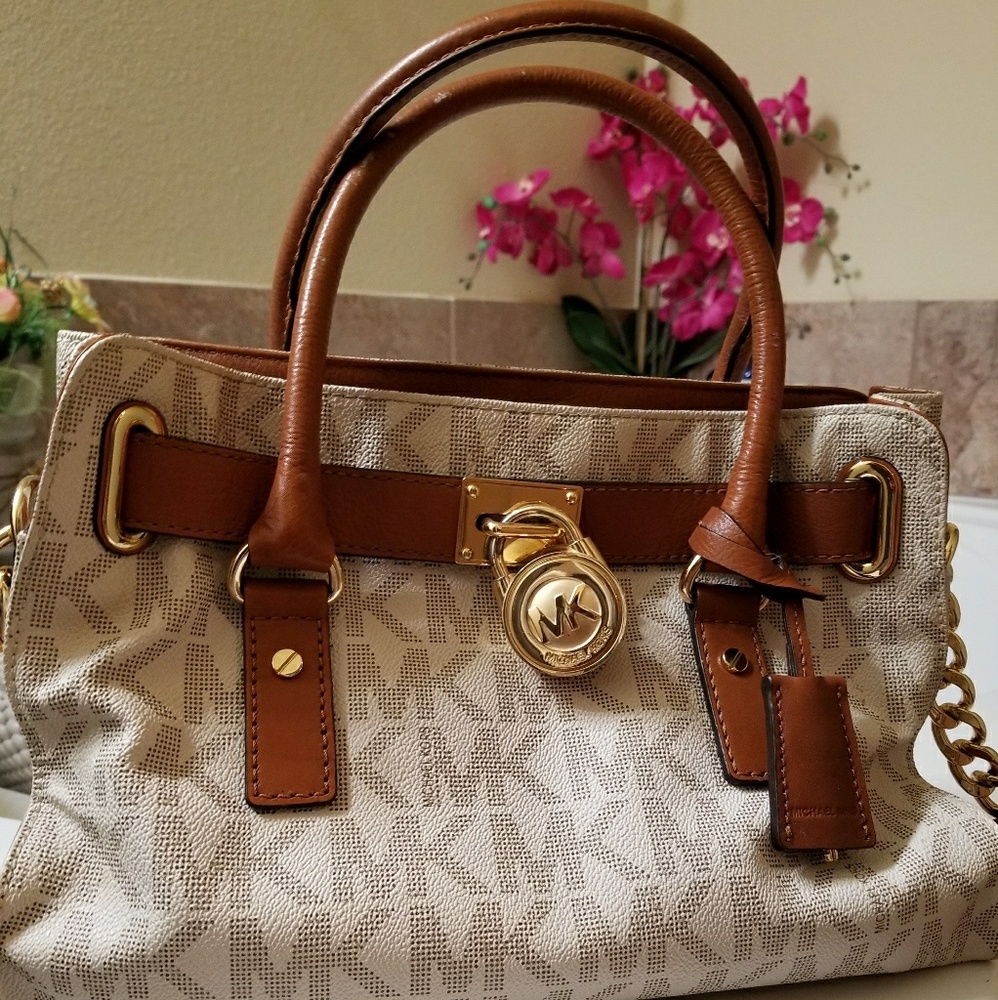 100% Authentic Michael Kors Medium Tote Bag