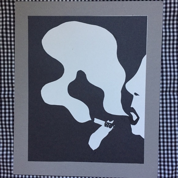Minimalist cut out - Picture 1 of 1