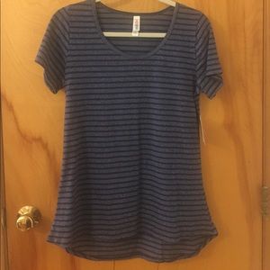 LuLaRoe Classic T Size Small