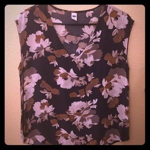 Floral Sleeveless Blouse