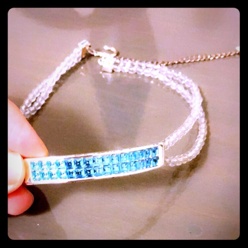 Choker necklace
