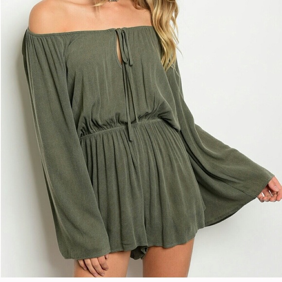Best Seller Off Shoulder Bell Sleeve Romper - Picture 3 of 3