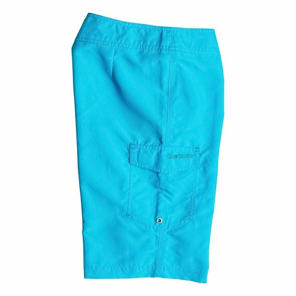 🆕Boys 8-16 Quiksilver Everyday Boardshorts - Picture 3 of 5