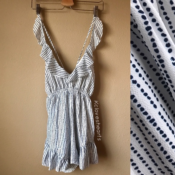 Spotted Backless Romper - Picture 3 of 3