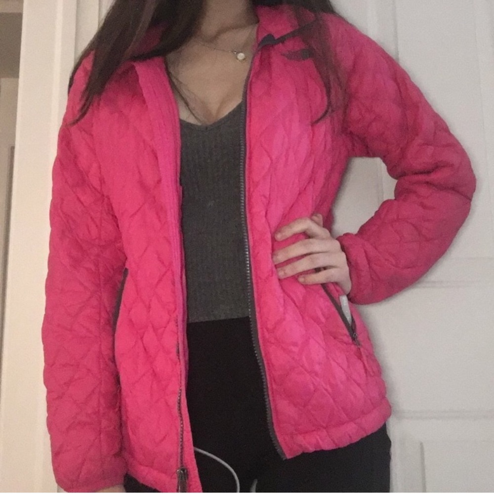 Hot pink, lightweight, puffy The North Face jacket