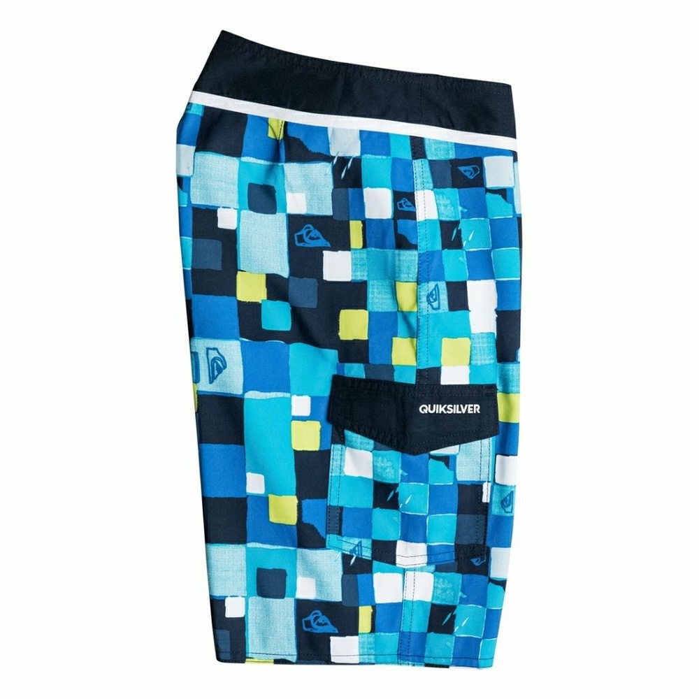 🆕Boys 8-16 Quiksilver Double Checked Boardshorts - Picture 3 of 4