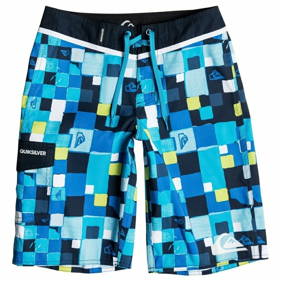 Quiksilver Other - 🆕Boys 8-16 Quiksilver Double Checked Boardshorts