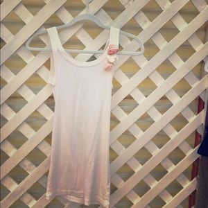 Tank top with sweet roses
