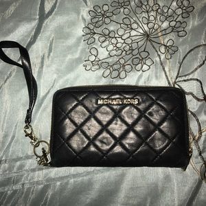 Authentic Michael Kors wristlet/wallet