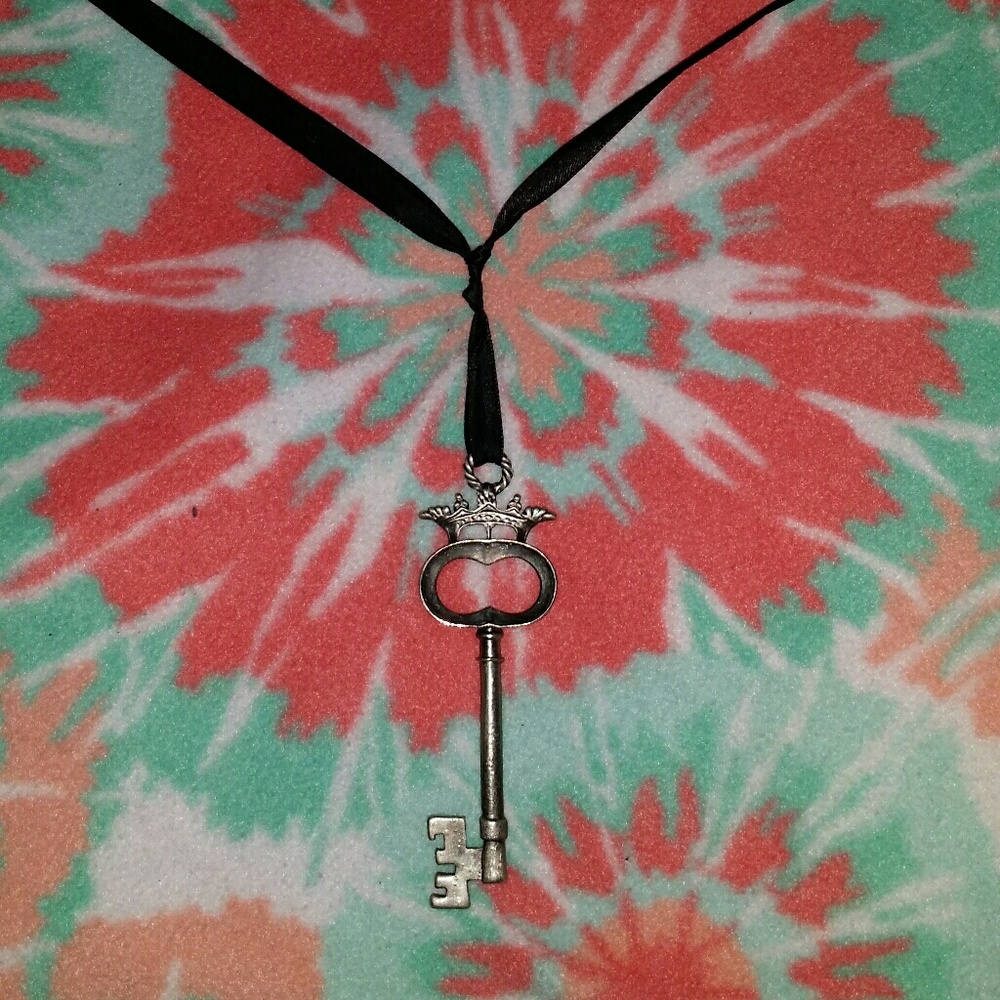 Candie's Black Ribbon Key Necklace