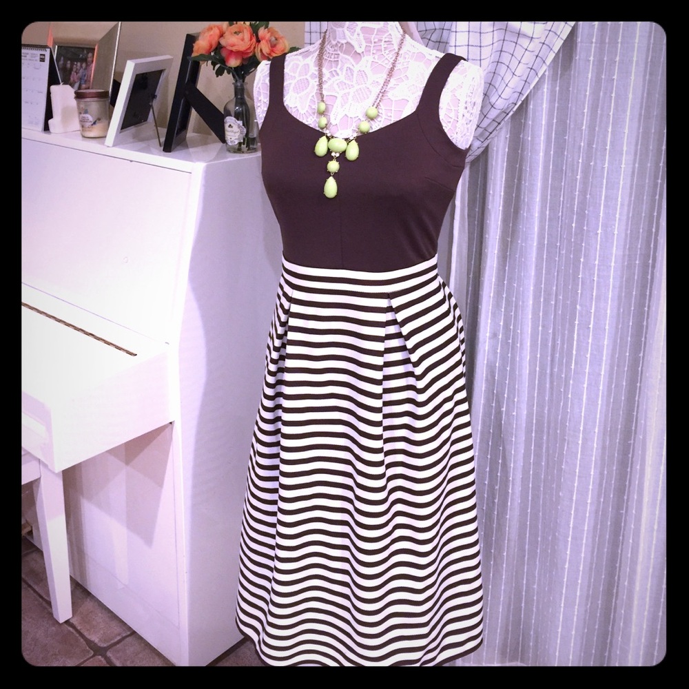 Brown & White Stripes Women's Midi Dress in Sm