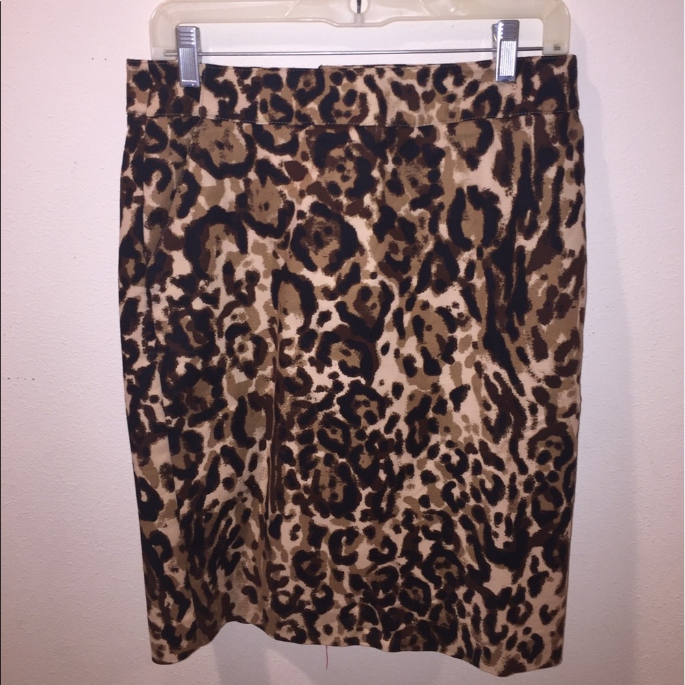 Leopard Print pencil skirt!!