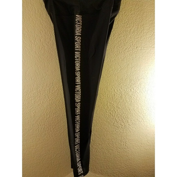 Victoria's Secret Pants - Victoria secret leggings