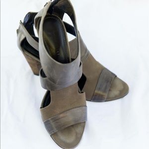 Nine West Valter Heel