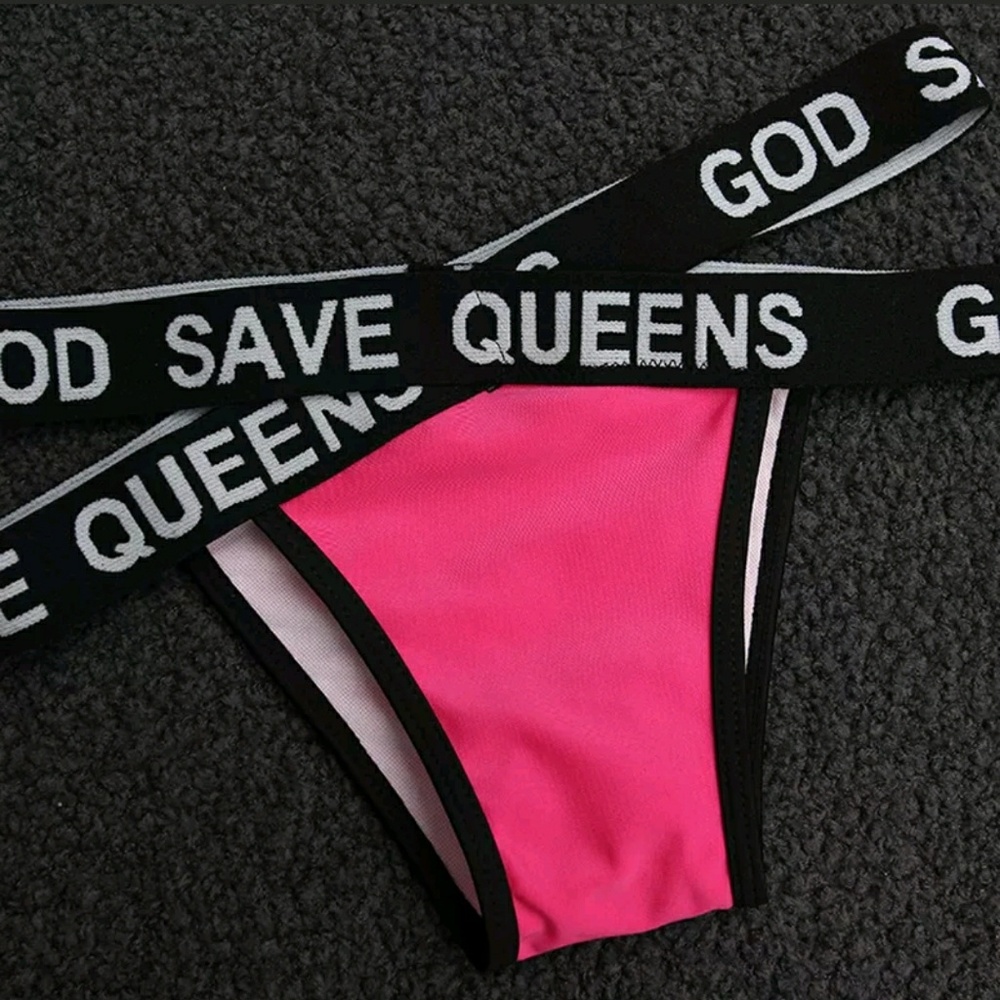 PADDED VERSION Sexy GOD SAVE QUEENS Caged Bikini - Picture 6 of 8