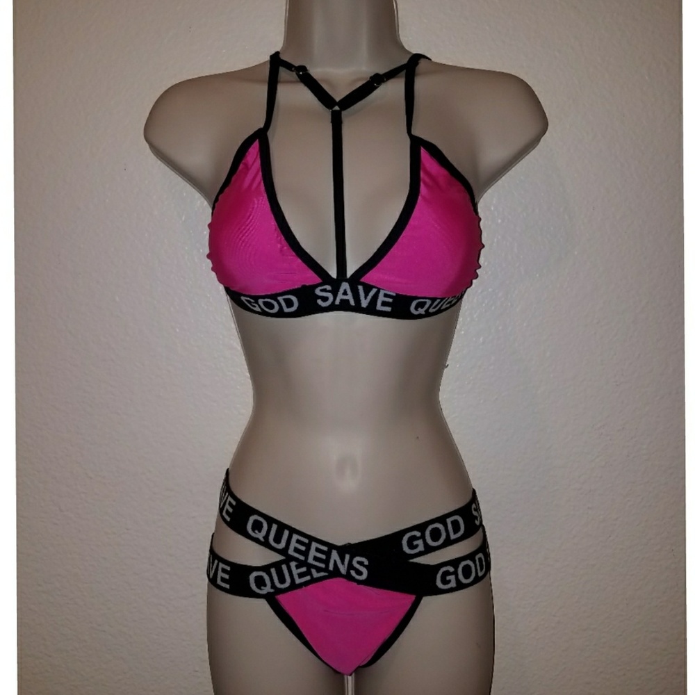 PADDED VERSION Sexy GOD SAVE QUEENS Caged Bikini - Picture 7 of 8
