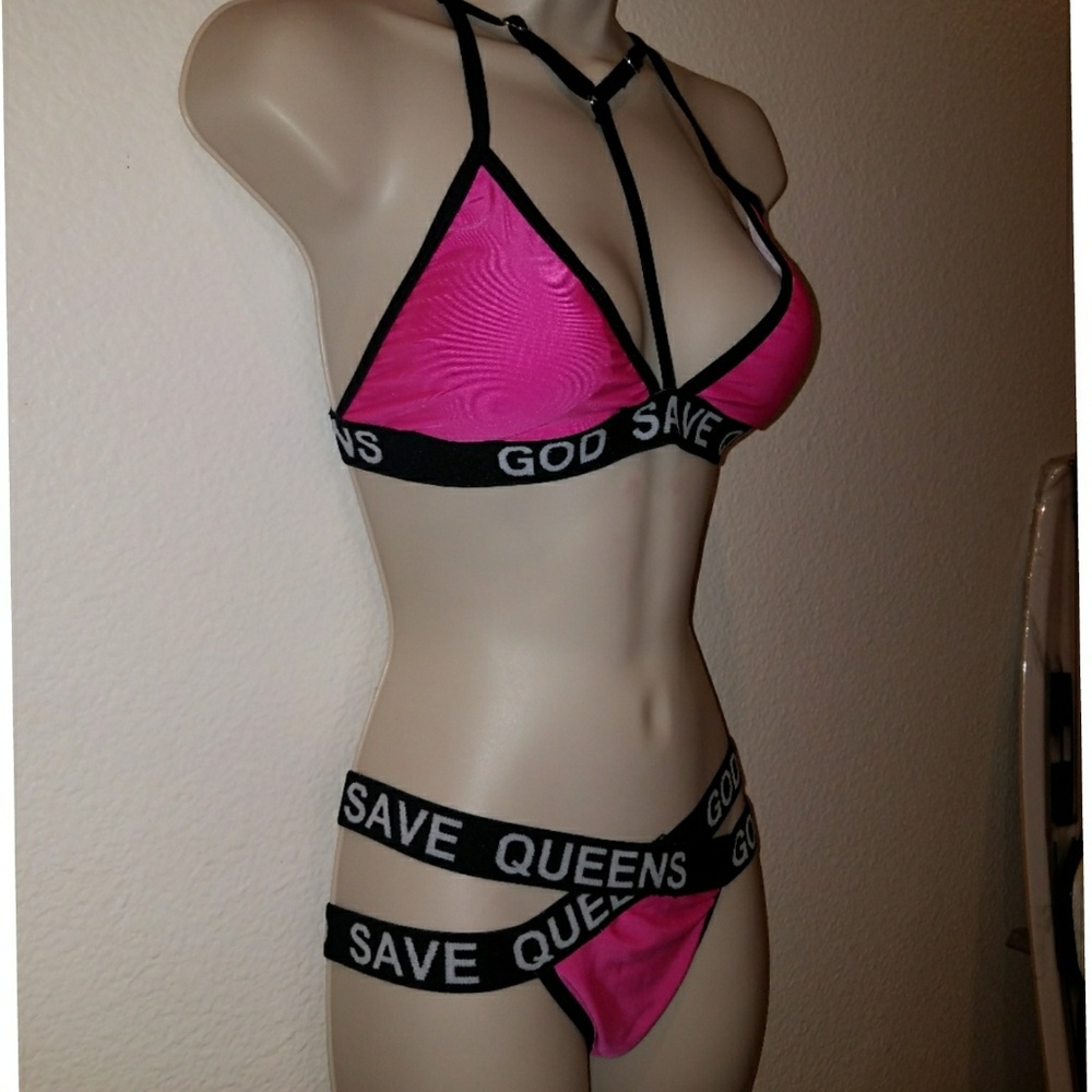 PADDED VERSION Sexy GOD SAVE QUEENS Caged Bikini - Picture 8 of 8