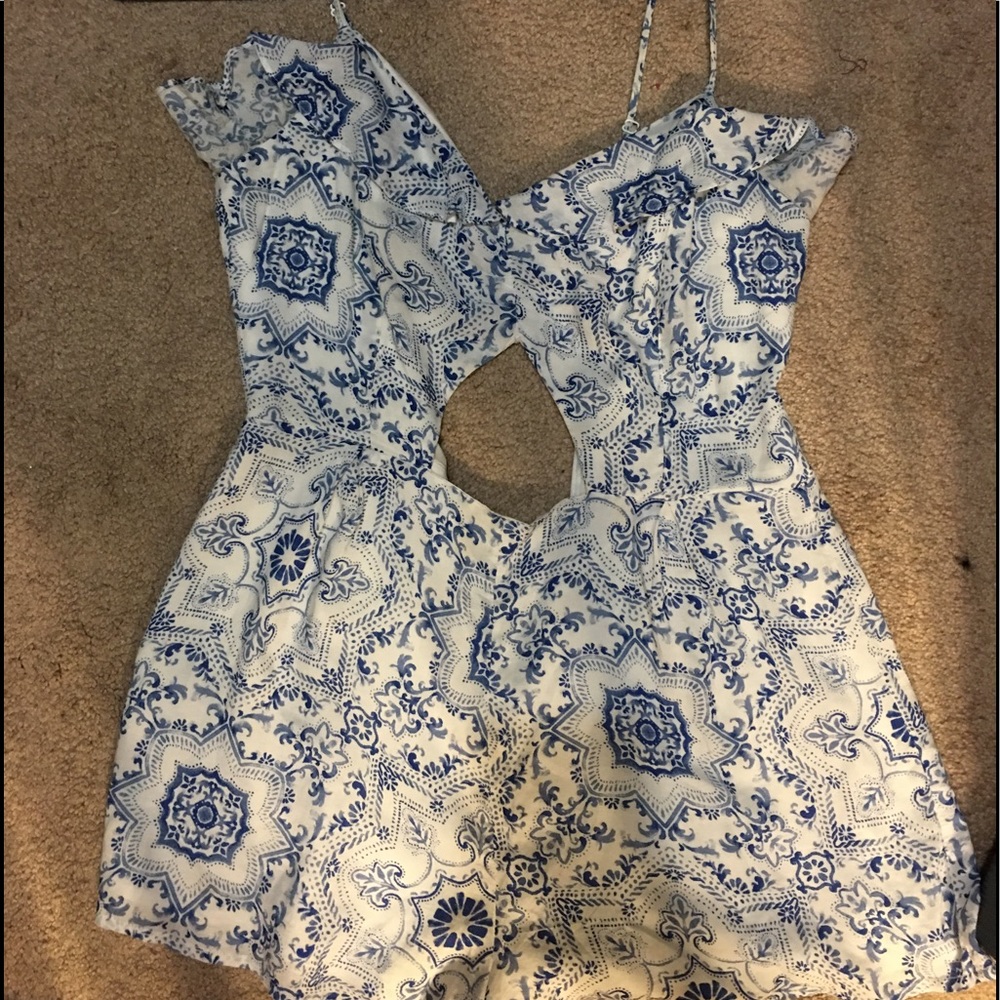 Pacsun romper