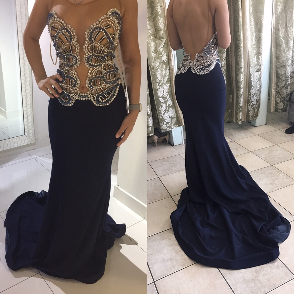 Stunning dress