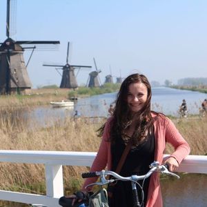 Meet your Posher, Stephanie