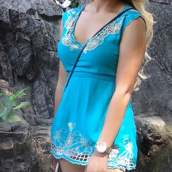 Floral Tunic - Picture 3 of 3